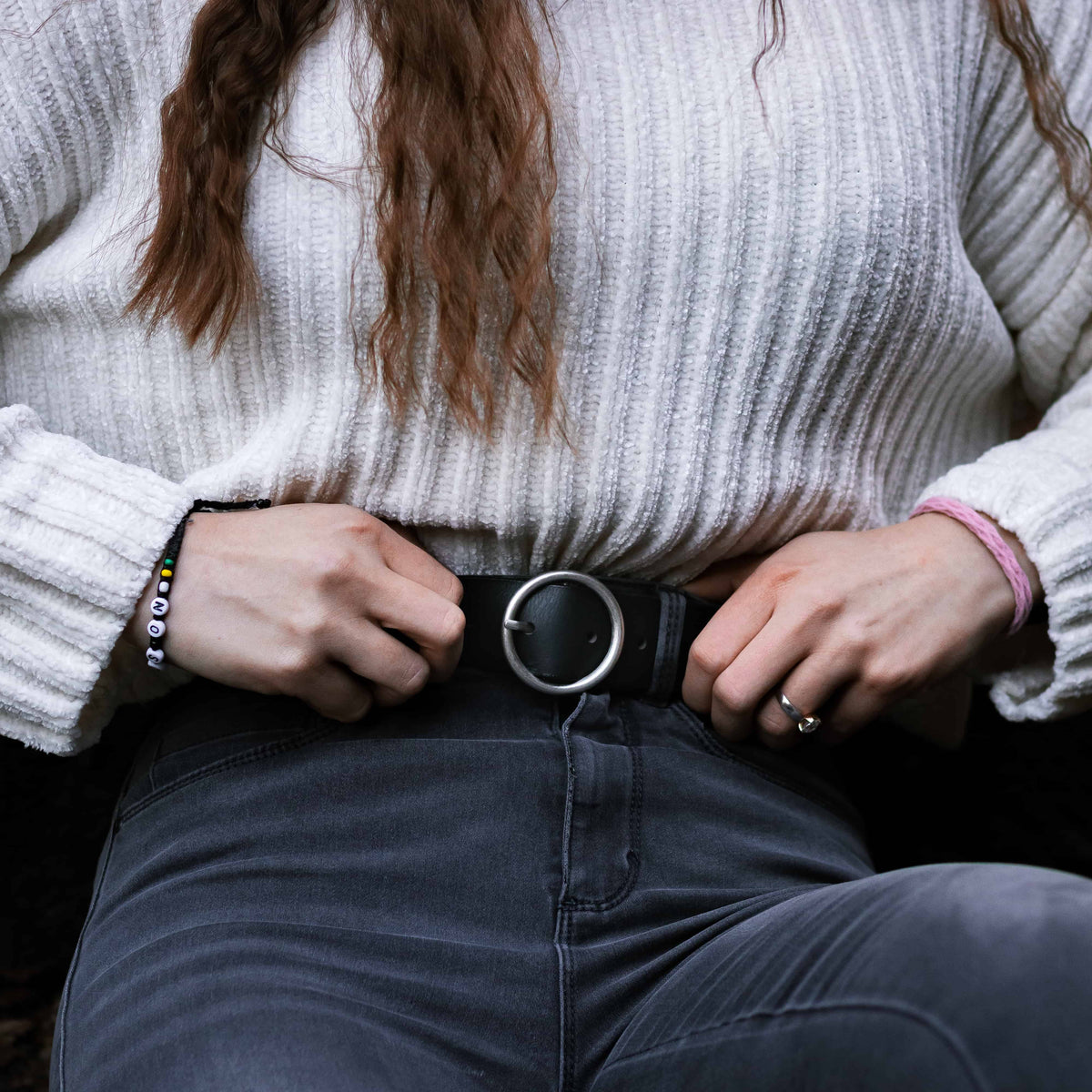 Sempre - Ceinture en cuir de vachette marron avec boucle circulaire - Fabriqué au Canada