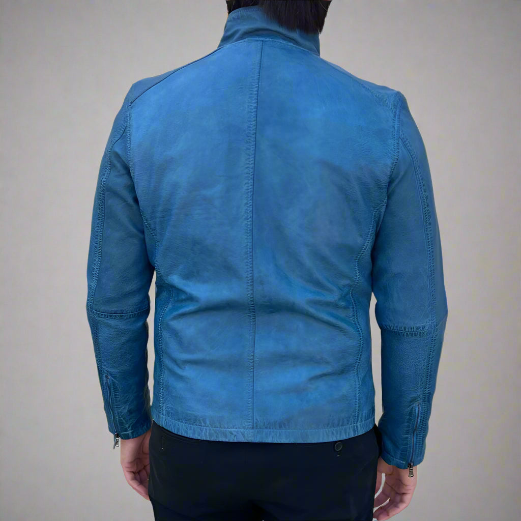 Blouson en cuir de mouton pour homme. Col officier classique avec 2 poches.