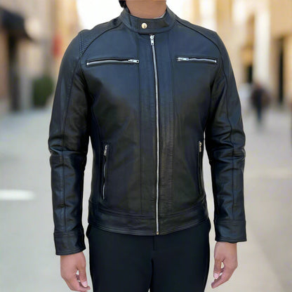 Blouson en cuir d'agneau pour homme. 4 poches, col montant boutonné et fermetures éclair argentées