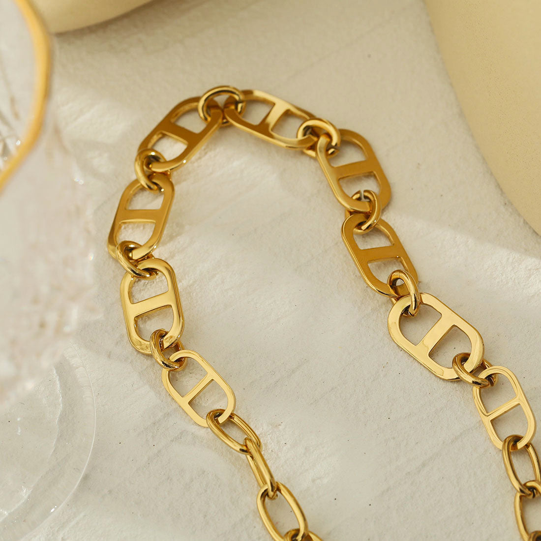 ZOIE: Collier plastron à maillons doubles