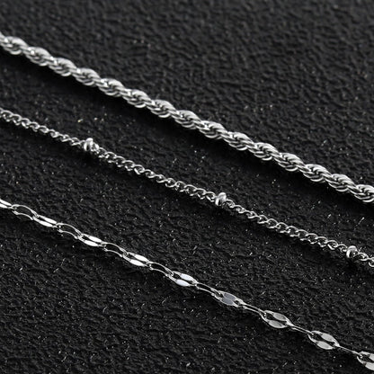 Collier ZURI à triple chaîne en argent