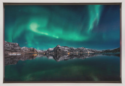 Reflet d'aurore aux îles Lofoten