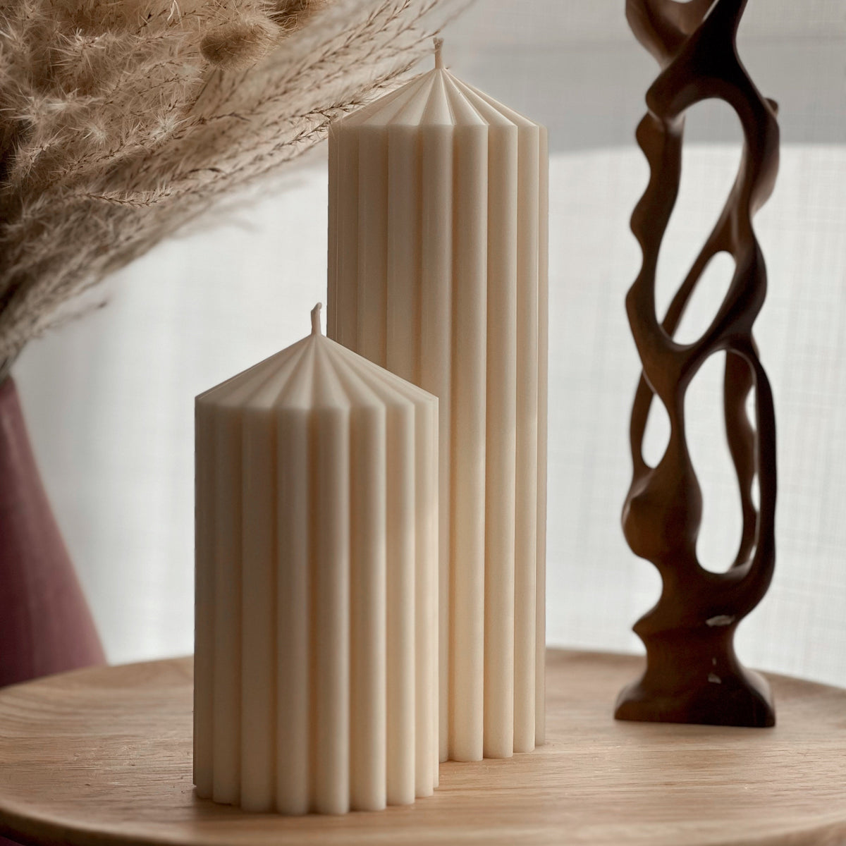 Bougie Pilier en Cire de Soja Cannelée | Décoration Végane Faite à la Main