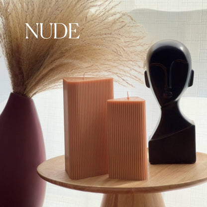 Ensemble de bougies en cire de soja, piliers triangulaires nervurés | Bougies décoratives non parfumées