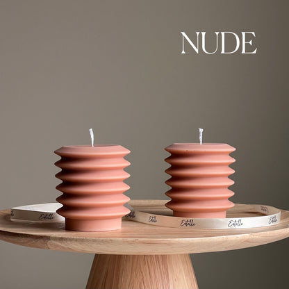 Bougie Pilier Cannelée Faite Main | Cire de Soja Décorative