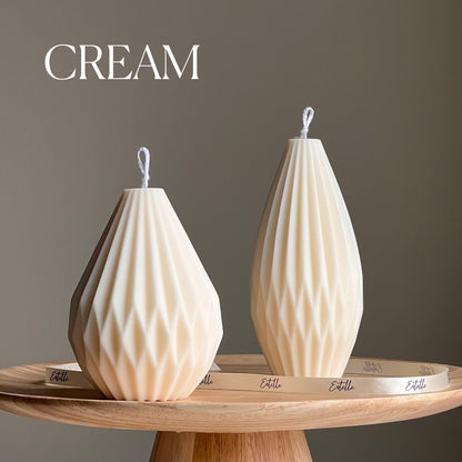 Bougie lanterne origami : bougie sculpturale en cire de soja, décor minimaliste