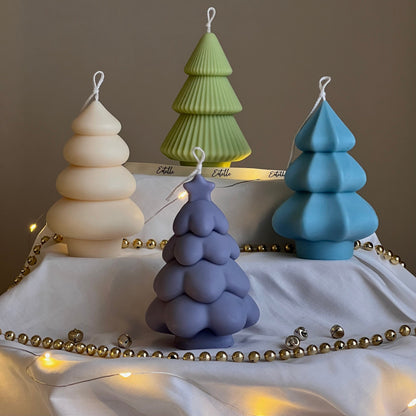 Bougie en soja en forme de sapin de Noël, coulée à la main : Décoration festive pour la maison