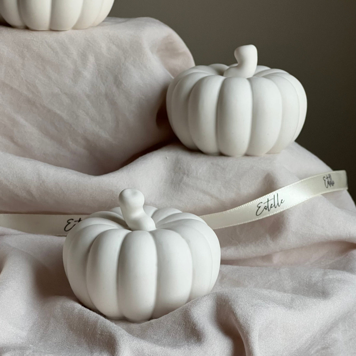 Décoration citrouille faite main en Jesmonite | Décoration d'automne