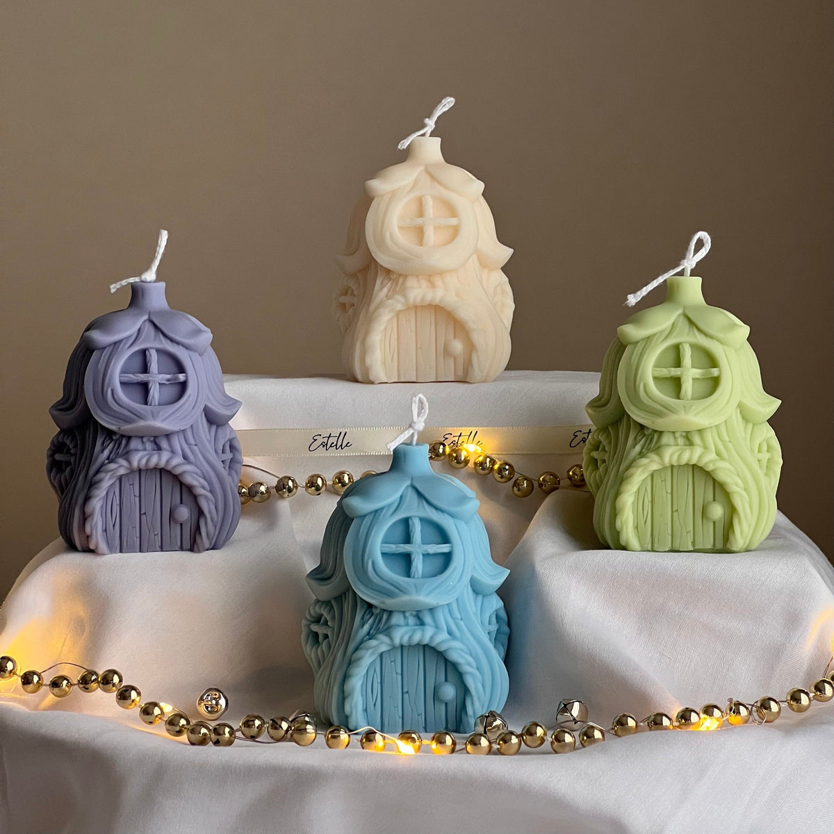 Christmas House Candle: Handmade Soy Wax Festive Decor