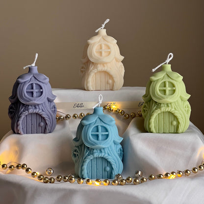 Christmas House Candle: Handmade Soy Wax Festive Decor