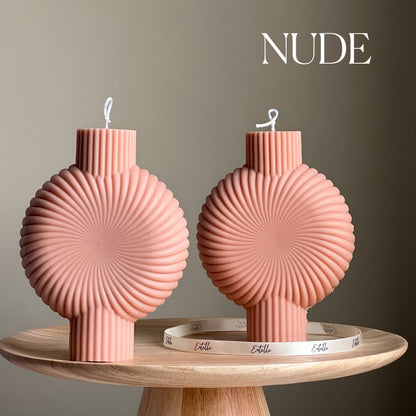 Bougie pilier sculpturale en soja : Décoration d'intérieur minimaliste