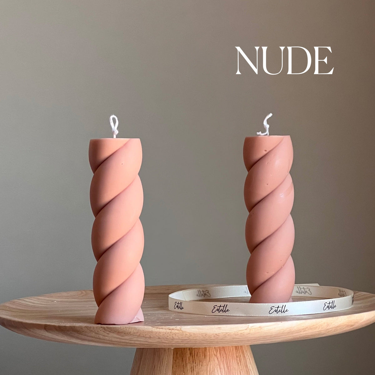 Bougie Pilier en Soja Spirale : Décoration Sculpturale pour la Maison