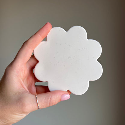 Vide-poches en Jesmonite de forme spéciale : Décoration scandinave