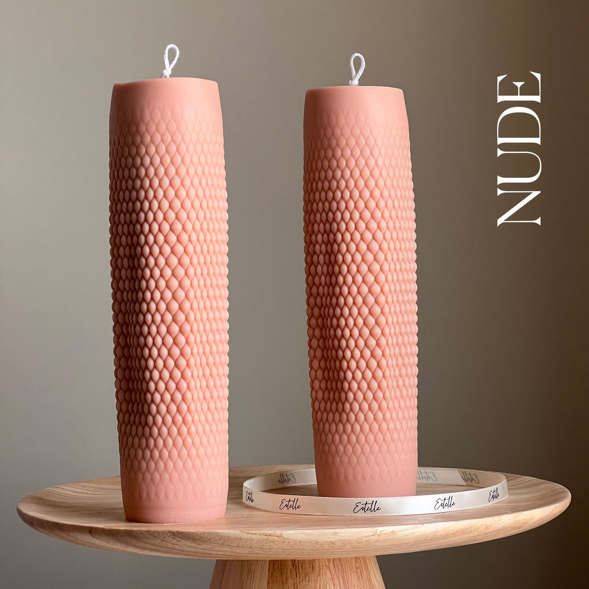 Bougie pilier en soja pointillée haute | Décoration d'intérieur minimaliste