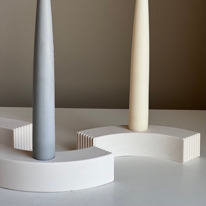 Bougeoir Minimaliste en Jesmonite : Décoration Géométrique pour Bougie Conique