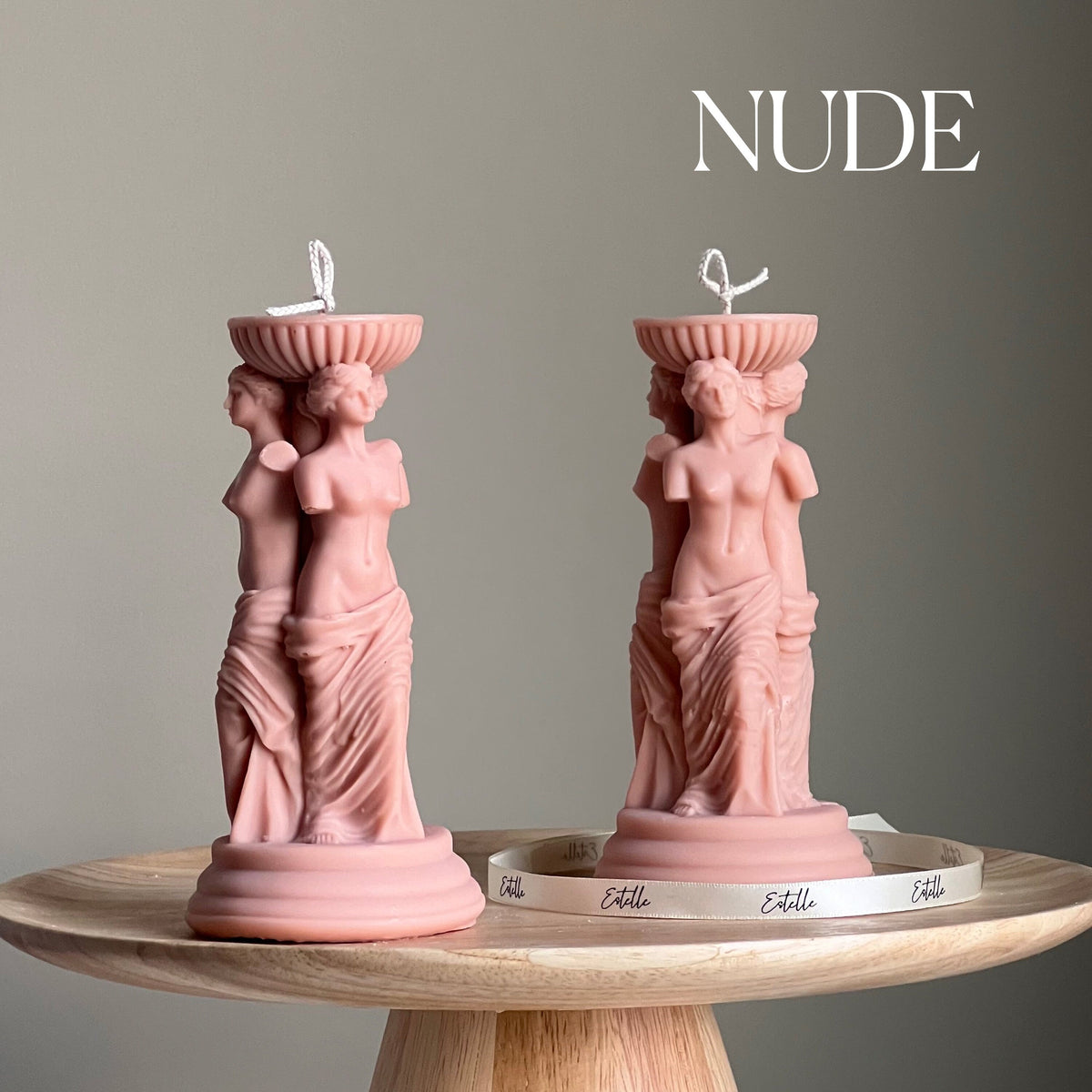Bougie sculpturale Vénus, déesse grecque : Bougie en forme de colonne antique