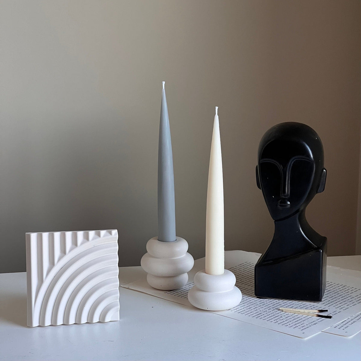 Plateau à bibelots géométrique en Jesmonite : Décoration scandinave