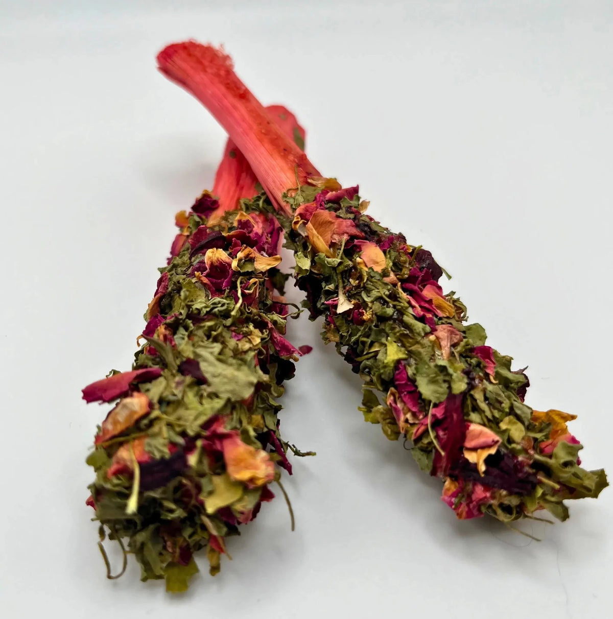 Floral-Dipped Sweet Bamboo Sticks