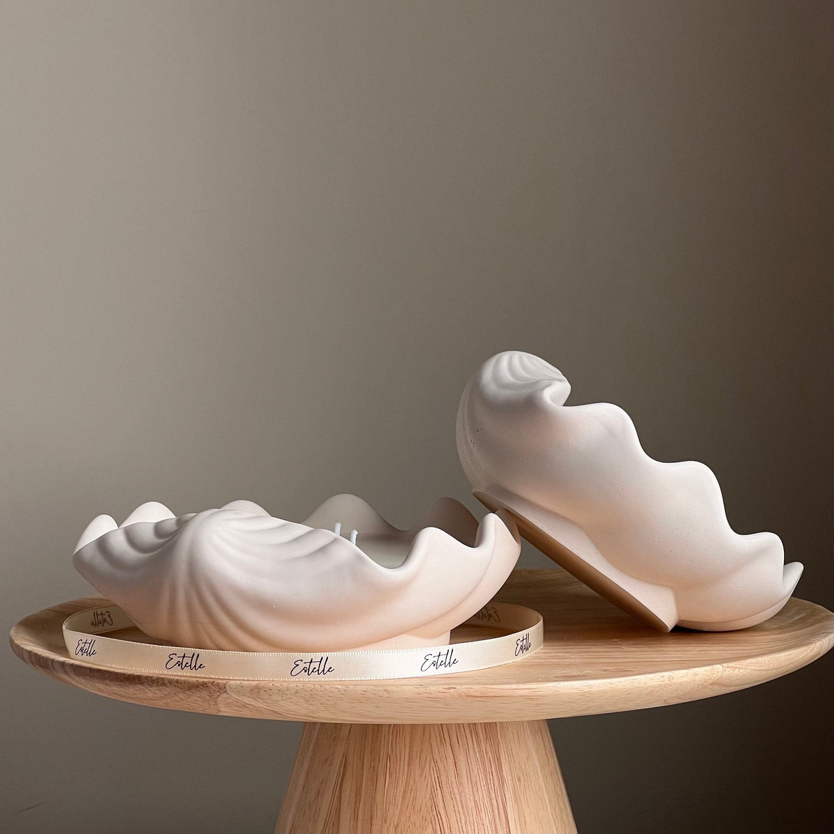 Clam Shell Soy Wax Candle in Jesmonite Vessel: Handmade Scented Candle