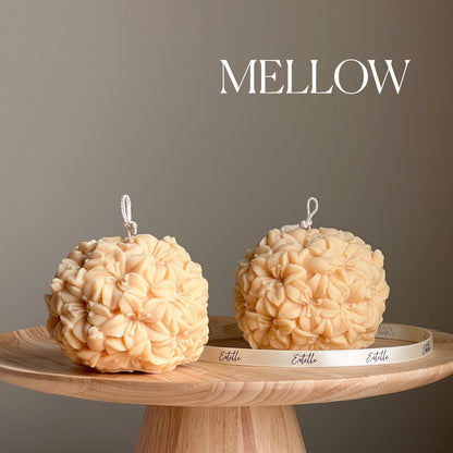 Lily Flower Ball Soy Candle | Handmade Decorative Candle