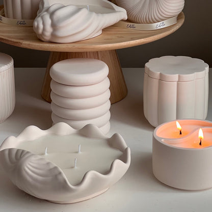 Bougie à la cire de soja "Donut Jar" | Mèche en bois, Pot en Jesmonite