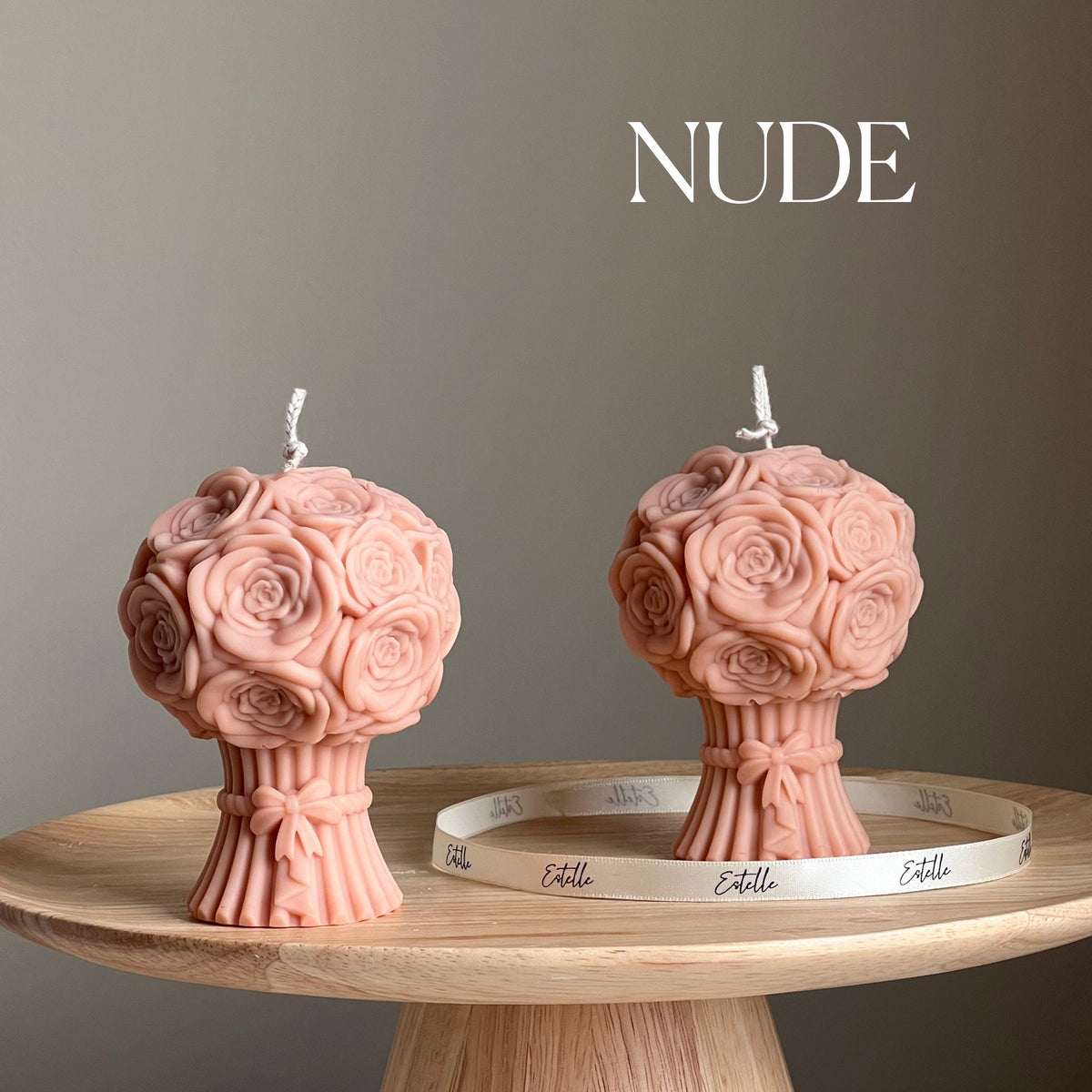 Bouquet de fleurs sculptural | Bougie pilier en cire de soja