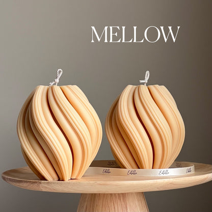 Large Swirl Soy Wax Candle | Home Decor