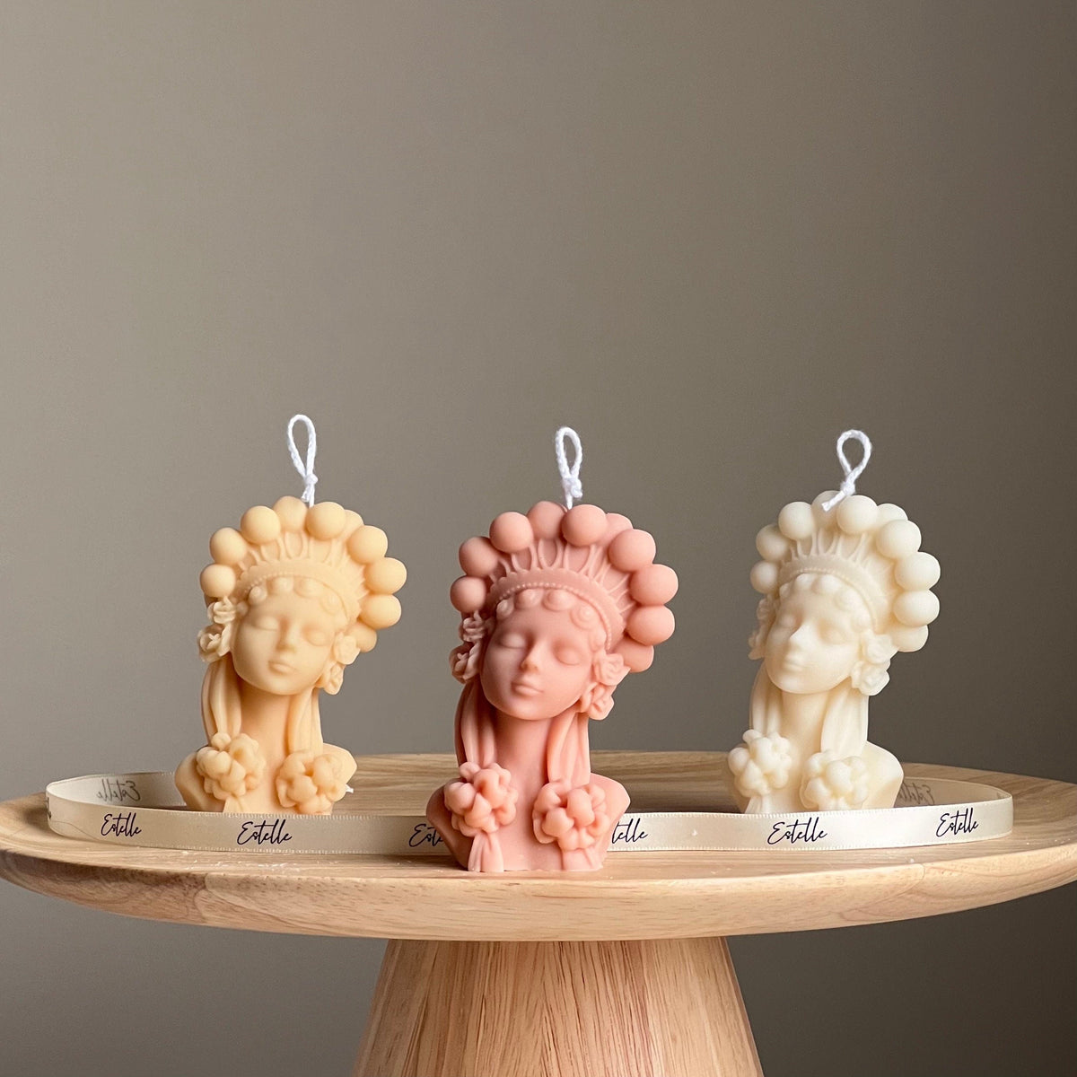 Bougie Buste Femme Faite Main en Cire de Soja | Décoration d'Intérieur