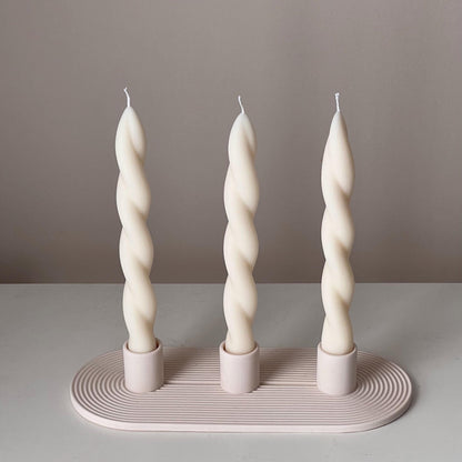 Bougeoir géométrique en Jesmonite : Centre de table minimaliste à 3 bougies