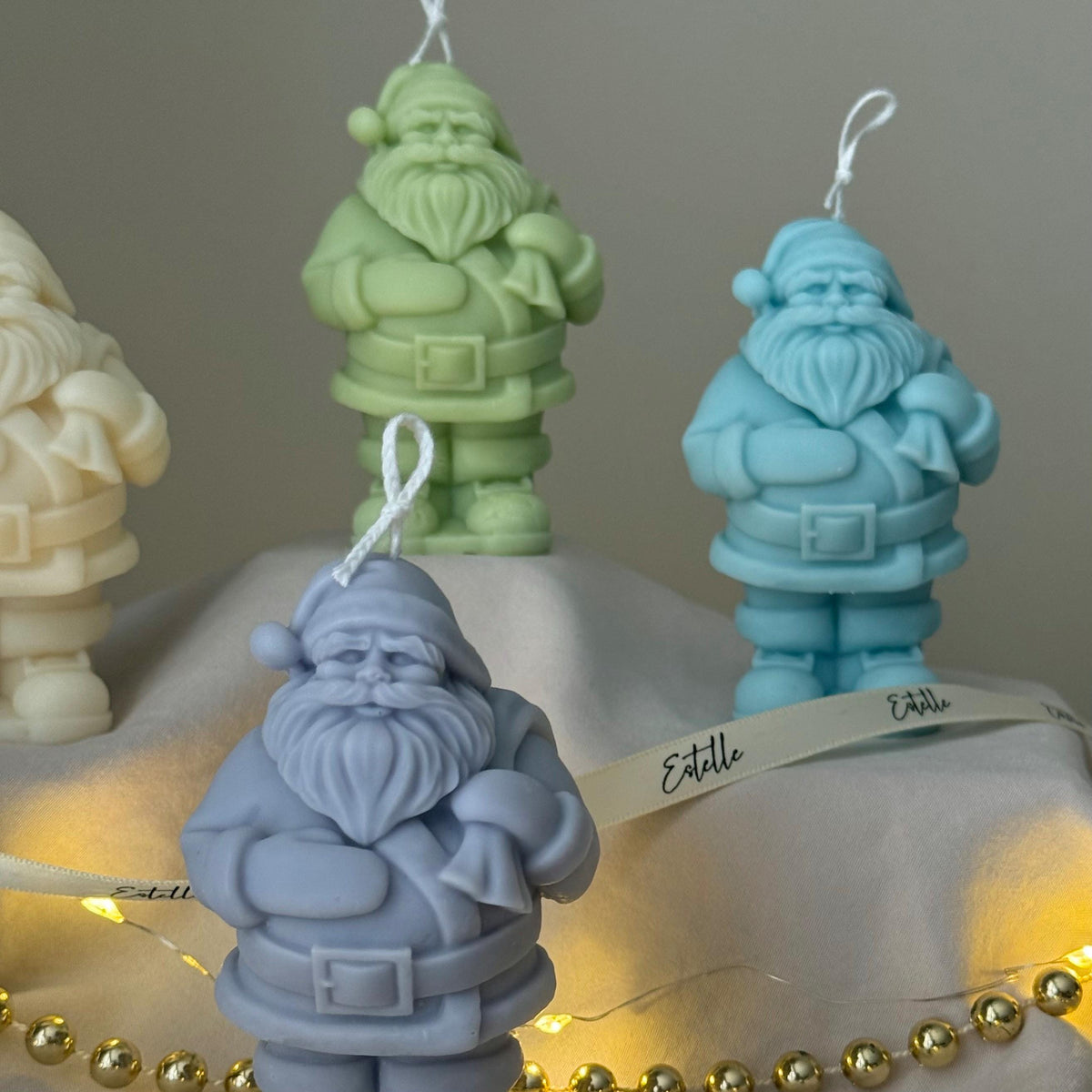 Bougie de soja Père Noël coulée à la main : Cadeau de décoration de Noël