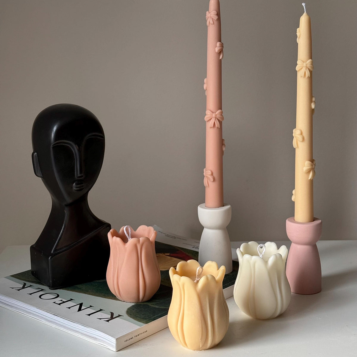 Bougie en cire de soja tulipe coulée à la main | Décoration sculpturale