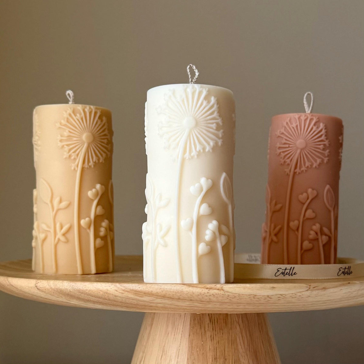 Dandelions Soy Pillar Candle: Handmade Home Decor (12cmx5.5cm)
