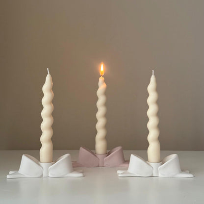 Bougeoir en jesmonite nœud papillon : Décor de table moderne