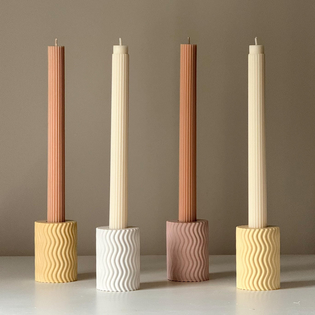 Bougeoir Vague Sculptural, Décor Minimaliste en Jesmonite