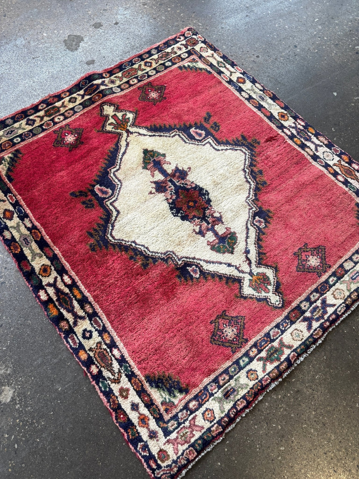 Persian Hamadan Rug | 3' 5" x 3' 9"