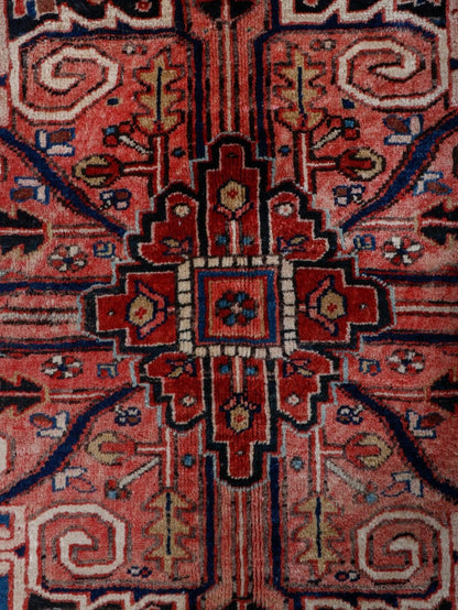 Persian Heriz Rug | 9' 10" x 12' 11"