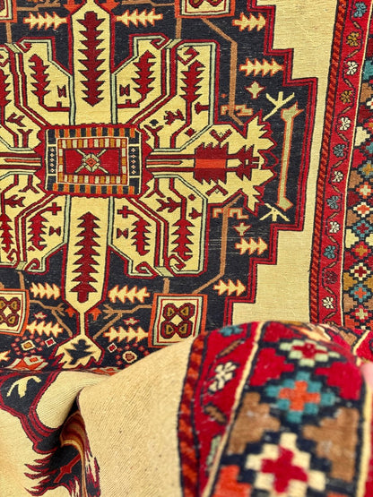 Persian Heriz Suzani Soumak | 4' 1" x 7'