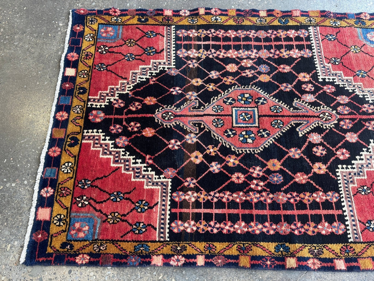 Persian Jozan Rug | 3' 3" x 4' 6"
