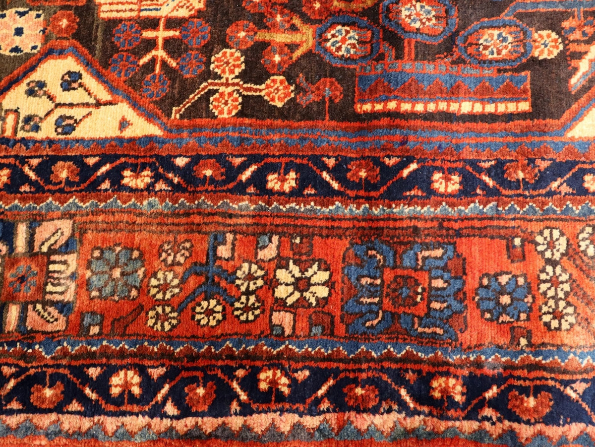 Persian Nahavand Rug | 5' 5” x 9' 7"