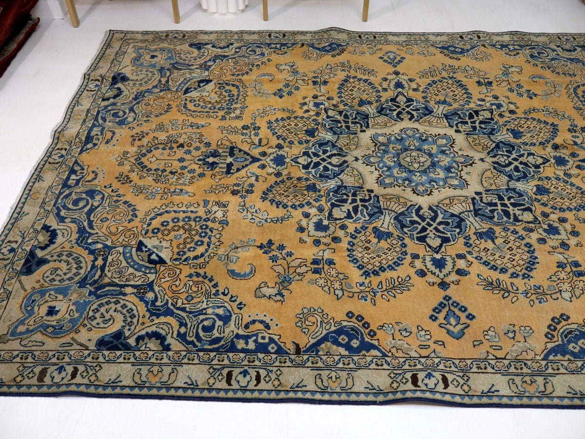 Persian Sabzevar Rug | 7' 3” x 10' 2"