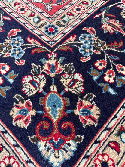 Persian Sarouk Rug | 6' 11" x 9' 10"