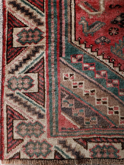 Persian Shiraz Rug | 4' 9” x 6' 9"