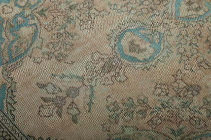 Persian Tabriz Rug | 5' 9" x 9' 1"