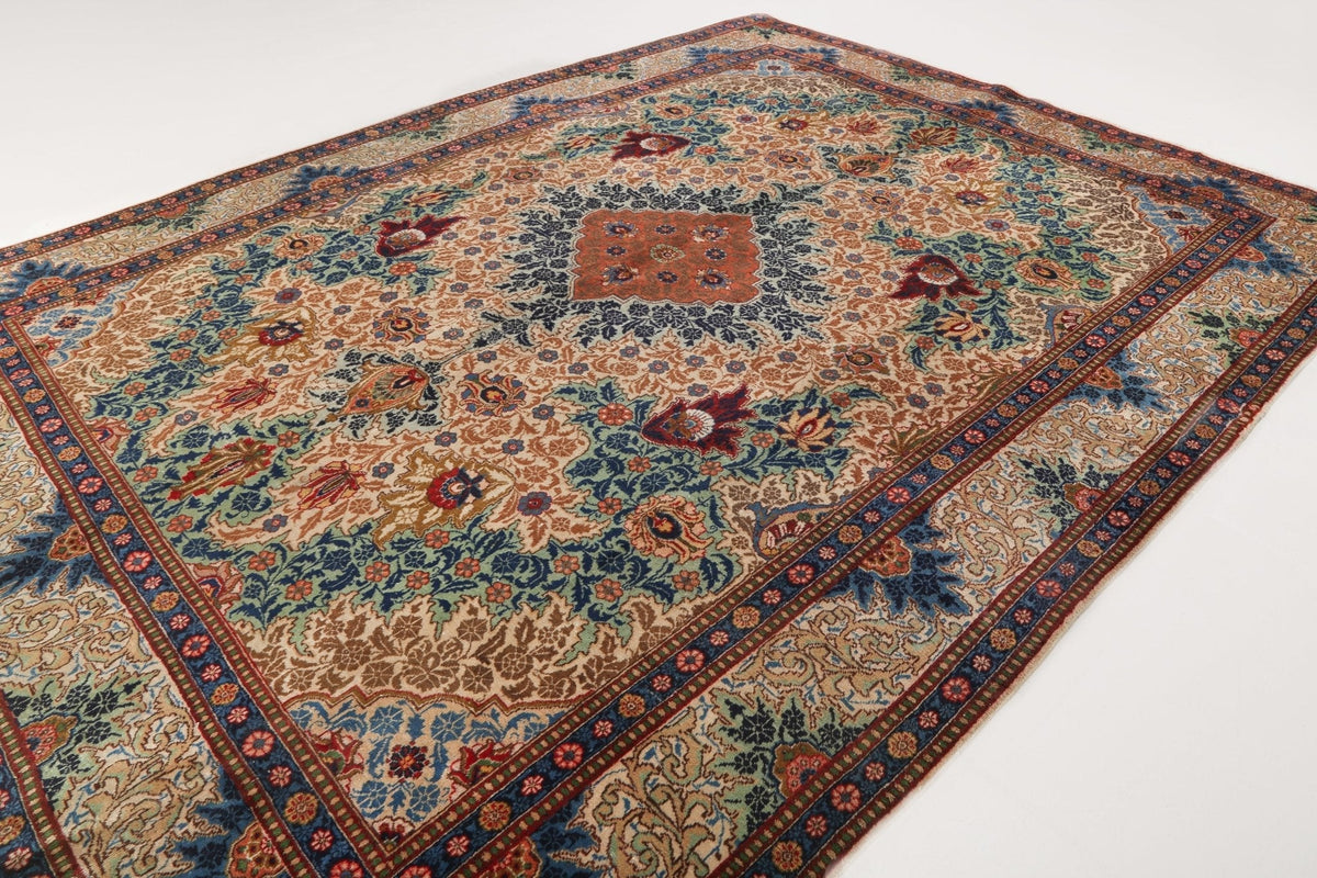 Persian Tabriz Rug | 9' 5" x 12' 8"