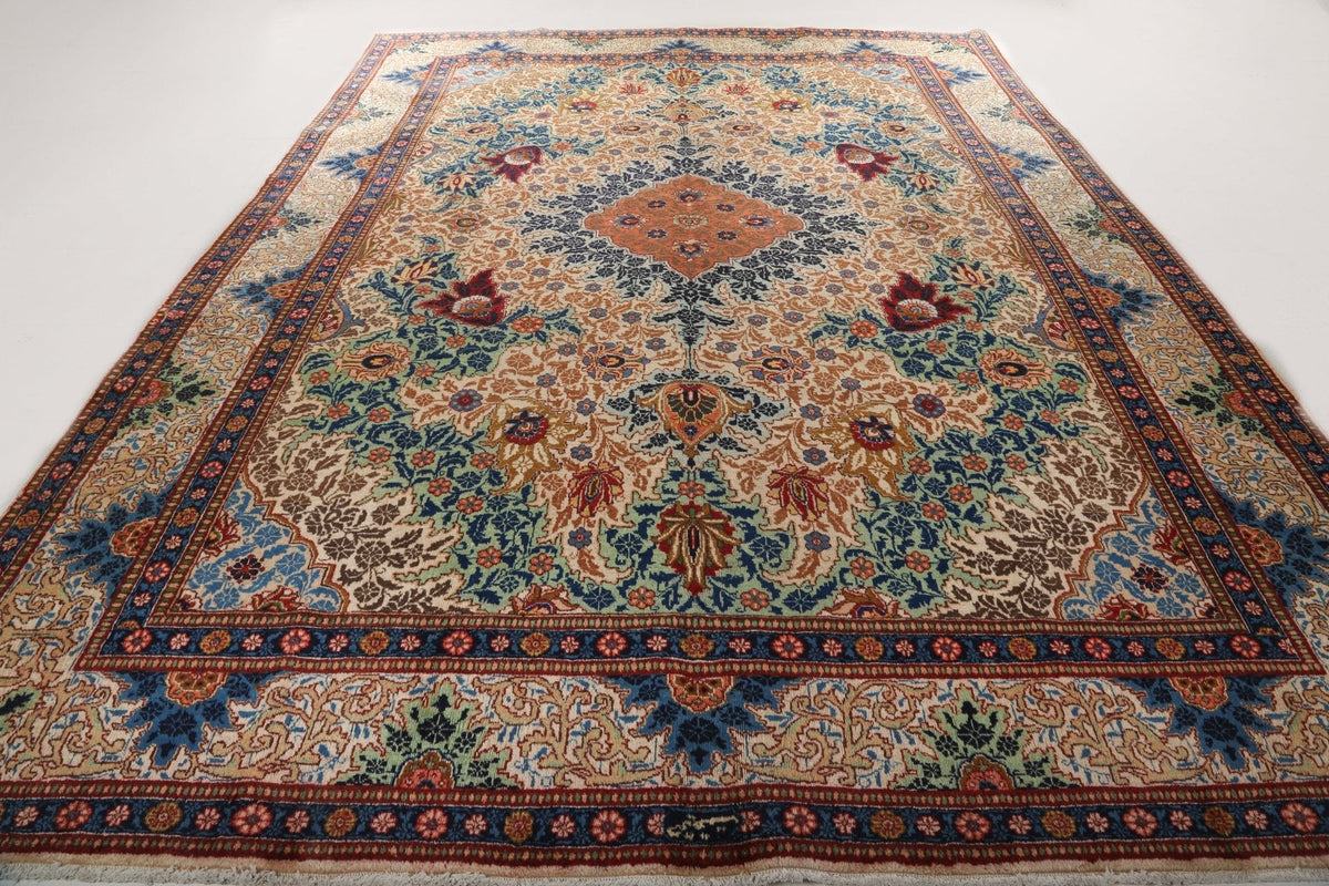 Persian Tabriz Rug | 9' 5" x 12' 8"