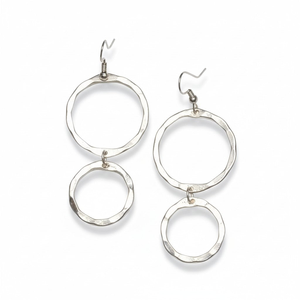 Boucles d'oreilles doubles anneaux en métal - Couleur argentée
