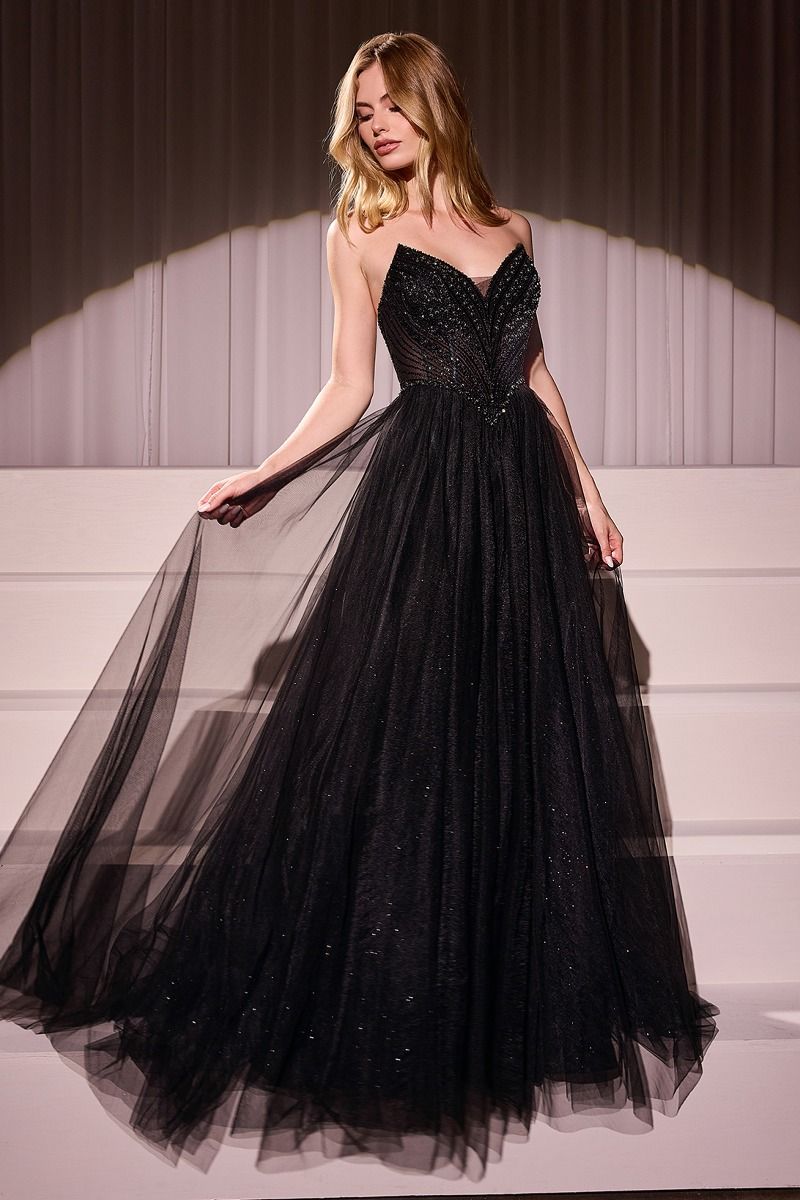 ROBE DE BAL EN TULLE EMPERLÉE SANS BRETELLES