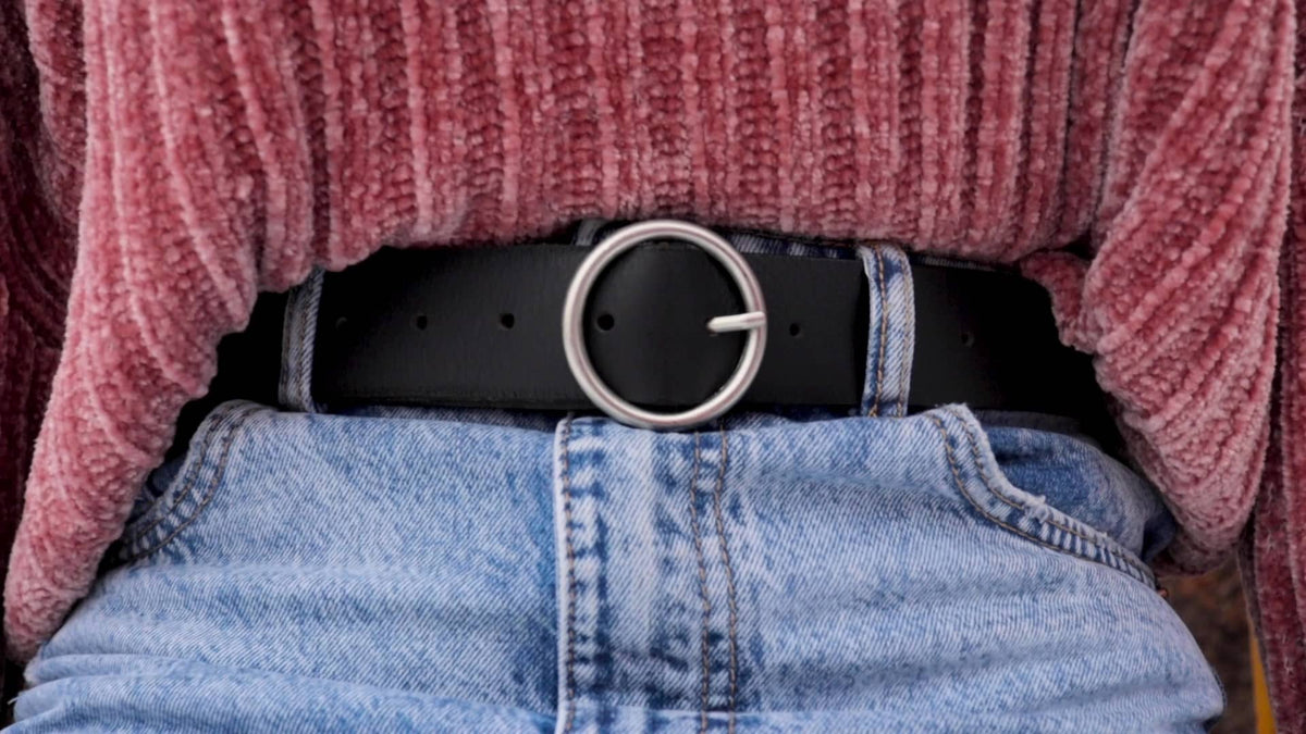 Sempre - Black Vachetta Leather Waist Belt with Circular Buckle