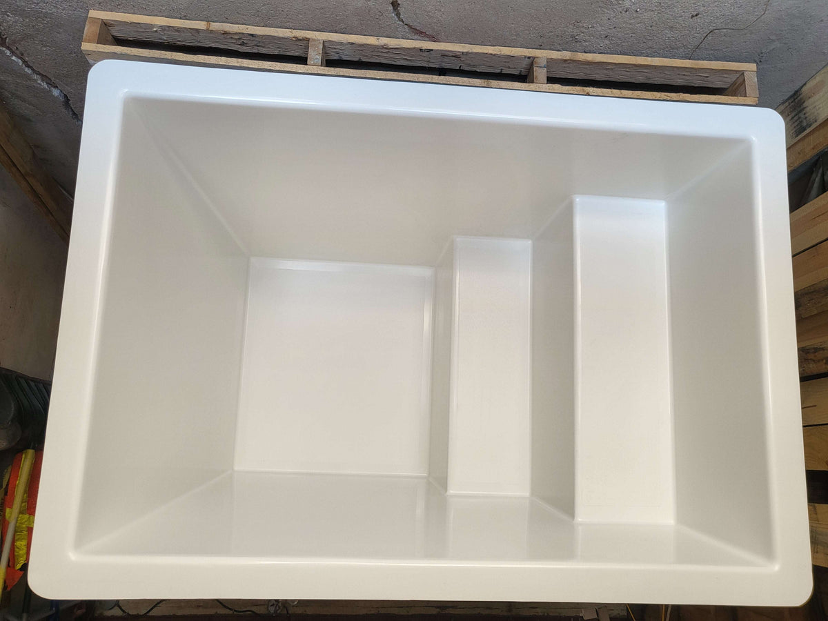 Fluid Float Plunge Tub